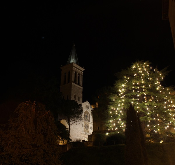 Foto del Giorno, Salutiamo le feste di Leonardo Barboni