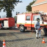 In fiamme auto gpl modificata con bombole da cucina