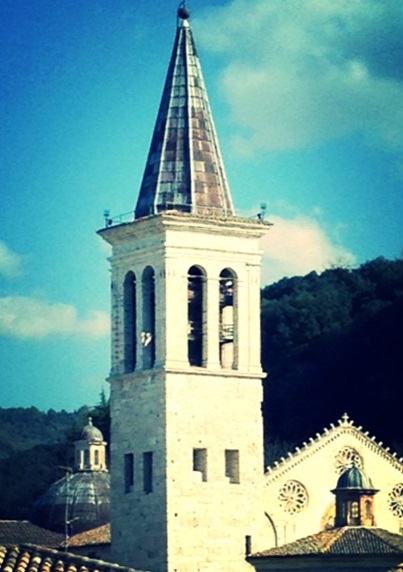 Foto del Giorno, Campanile celeste di Milena Proietti Neri