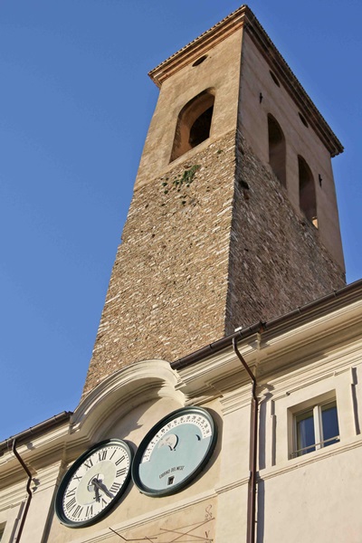 Foto del Giorno, Torre campanaria di Francesco Zinni