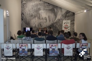 La conferenza stampa del live 3D di Flying Lotus