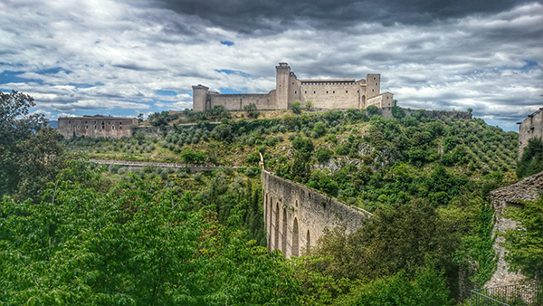 Foto del Giorno, la Rocca imponente di Roberto Mazzanti