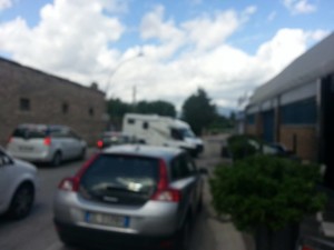 Camper contro mano in via delle Lettere 