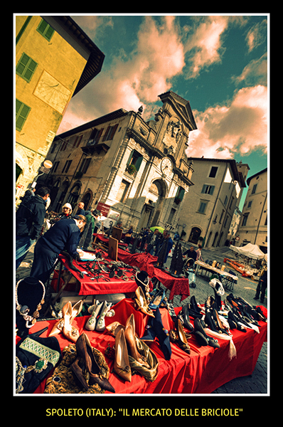 Spoleto, la foto del giorno è il Mercato delle briciole di Piero Errera 