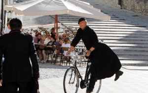 Don Matteo in piazza Duomo 