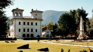 Misteri e diffide alla vigilia della riapertura di Villa Redenta a Spoleto