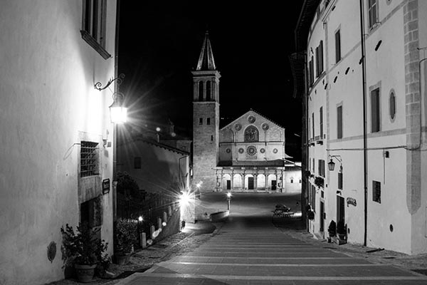 Spoleto, la foto del giorno è Piazza Duomo di Alessia Mariani