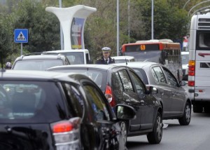 spoleto7giorni-uscita-scuole-traffico-tilt