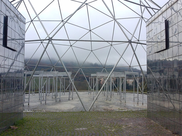 Spoleto, la foto del giorno è la Sfera di Maura Coltorti