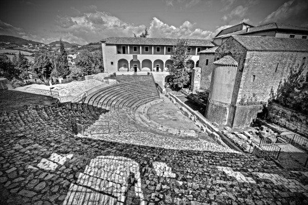 Spoleto, la foto del giorno è il Teatro Romano di Piero Errera