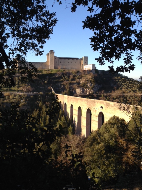 Spoleto, la foto del giorno è il Ponte e la Rocca di Massimo Ballanti