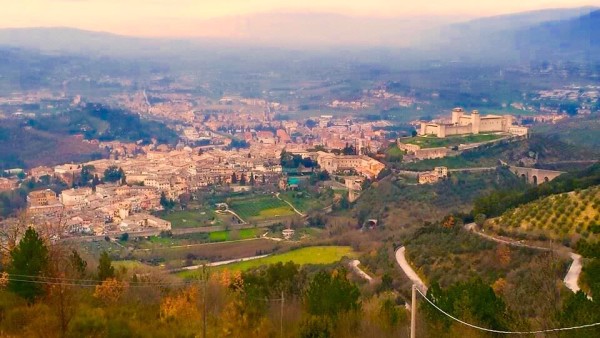 Spoleto, foto del giorno "La valle da San Giuliano" di Carlo Manili