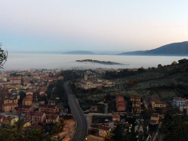 La foto del giorno è "Il mare di Spoleto" di Enzo Marchese