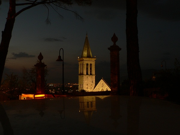 Foto del Giorno, Il Duomo riflette di Cesare Vallini